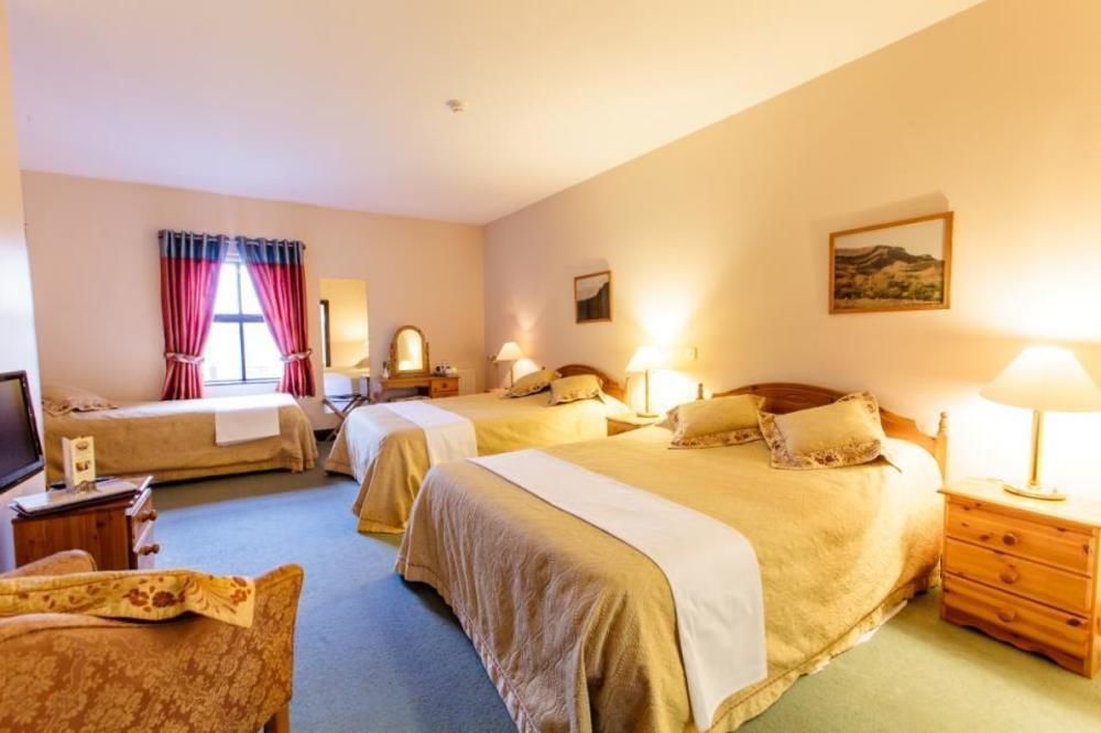The Yeats County Inn Hotel Tubbercurry Экстерьер фото